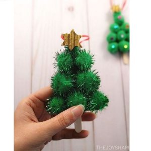 1. Straw and Paper Christmas Trees