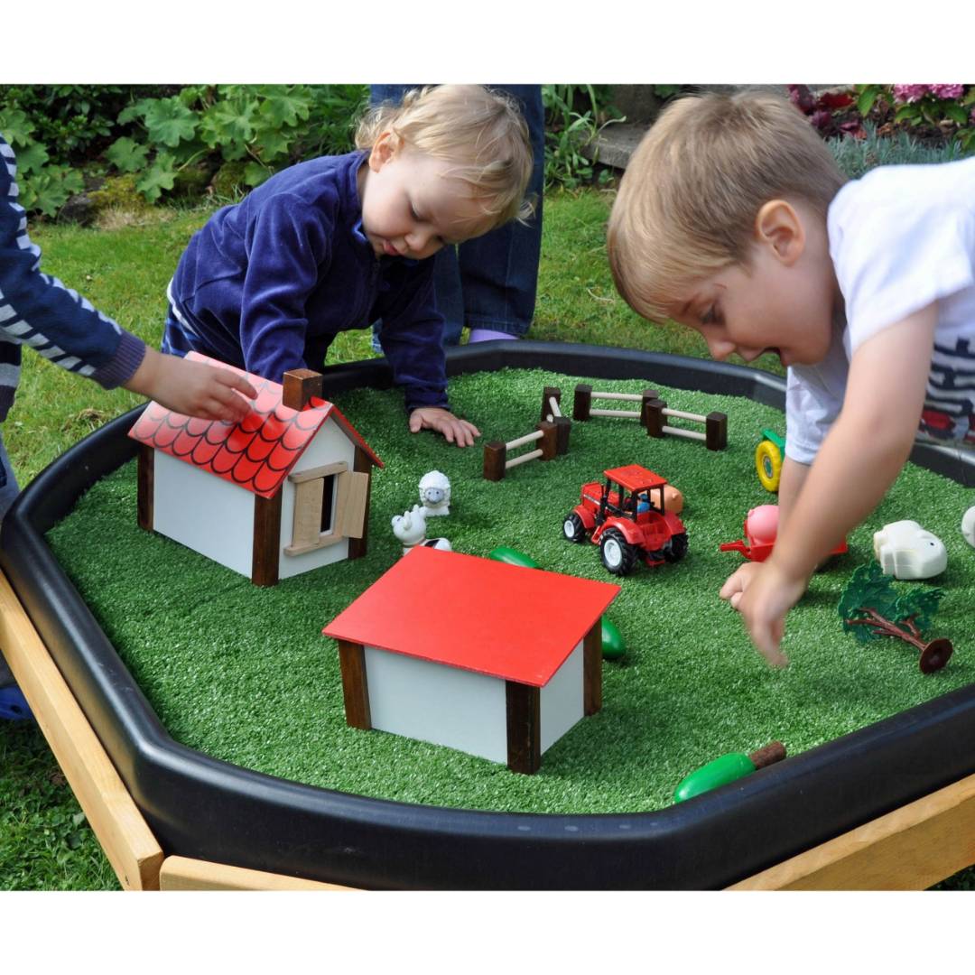Natureplay Active World Grass Insert - Step4 Natureplay Active World Grass Insert - Image 2
