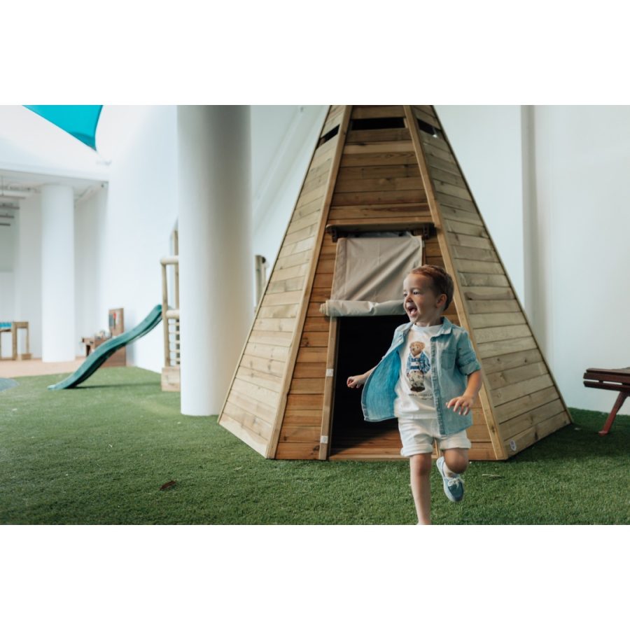 Play Houses and Teepees