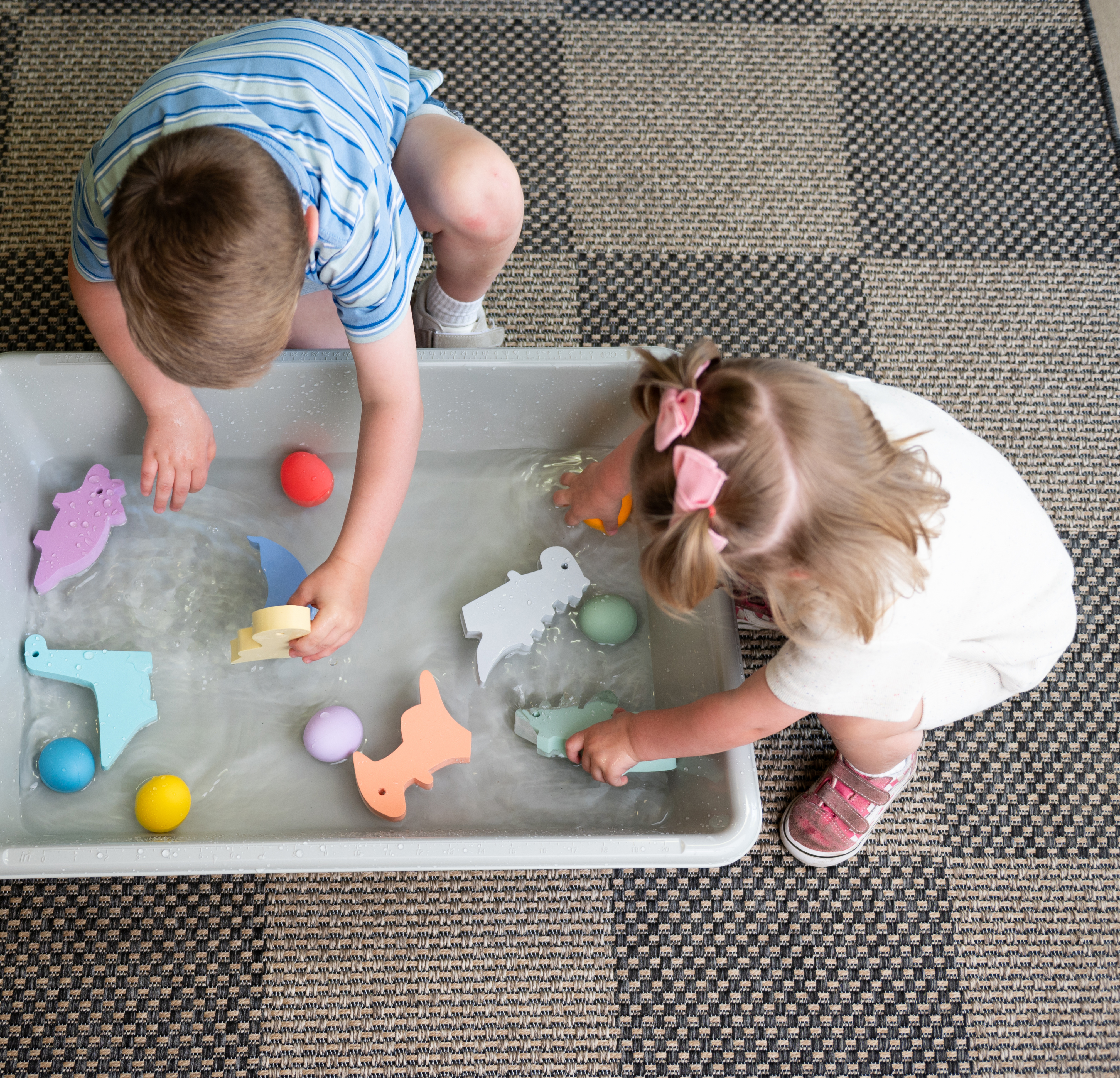 Wonder Play Waterfun Dino Set (6pcs) - Step4 Wonder Play Waterfun Dino Set (6pcs)