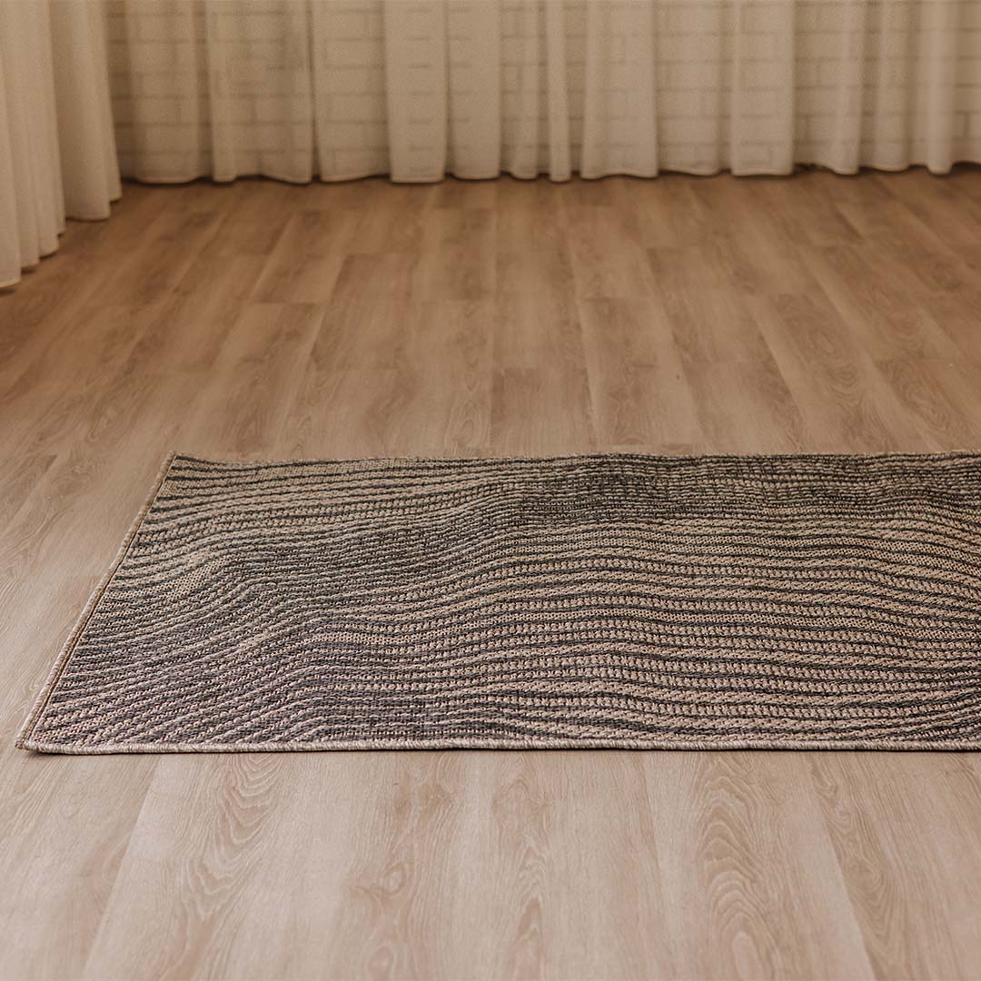 Pathways Linear Rug – Indoor/Outdoor 1.6 x 2.3m - Step4 Pathways Linear Rug – Indoor/Outdoor 1.6 x 2.3m