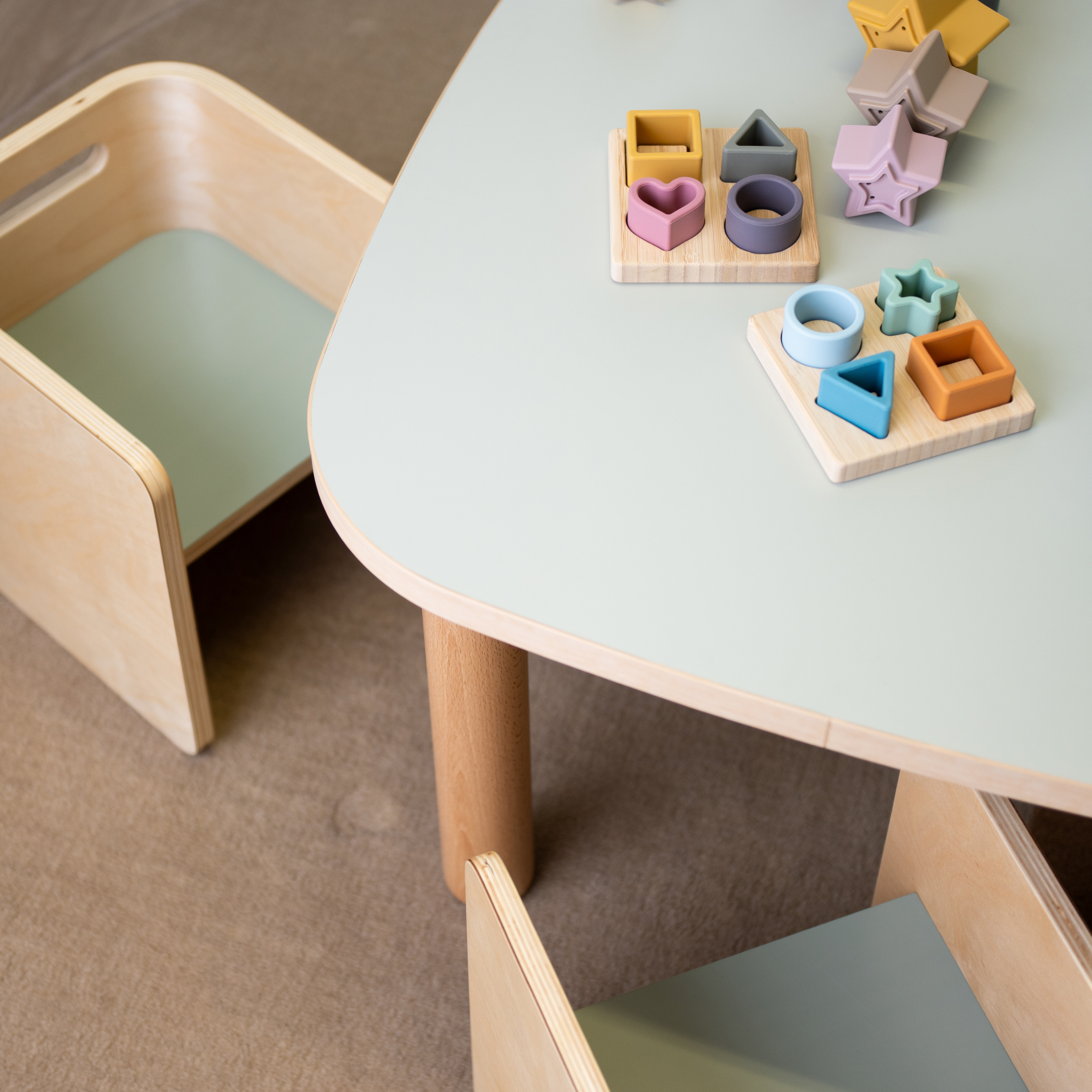 Two Toned Poppet Chair 15cm - Birch / Bay Green - Step4 Poppet Nursery Chair 15cm - Two Toned - Bay Green