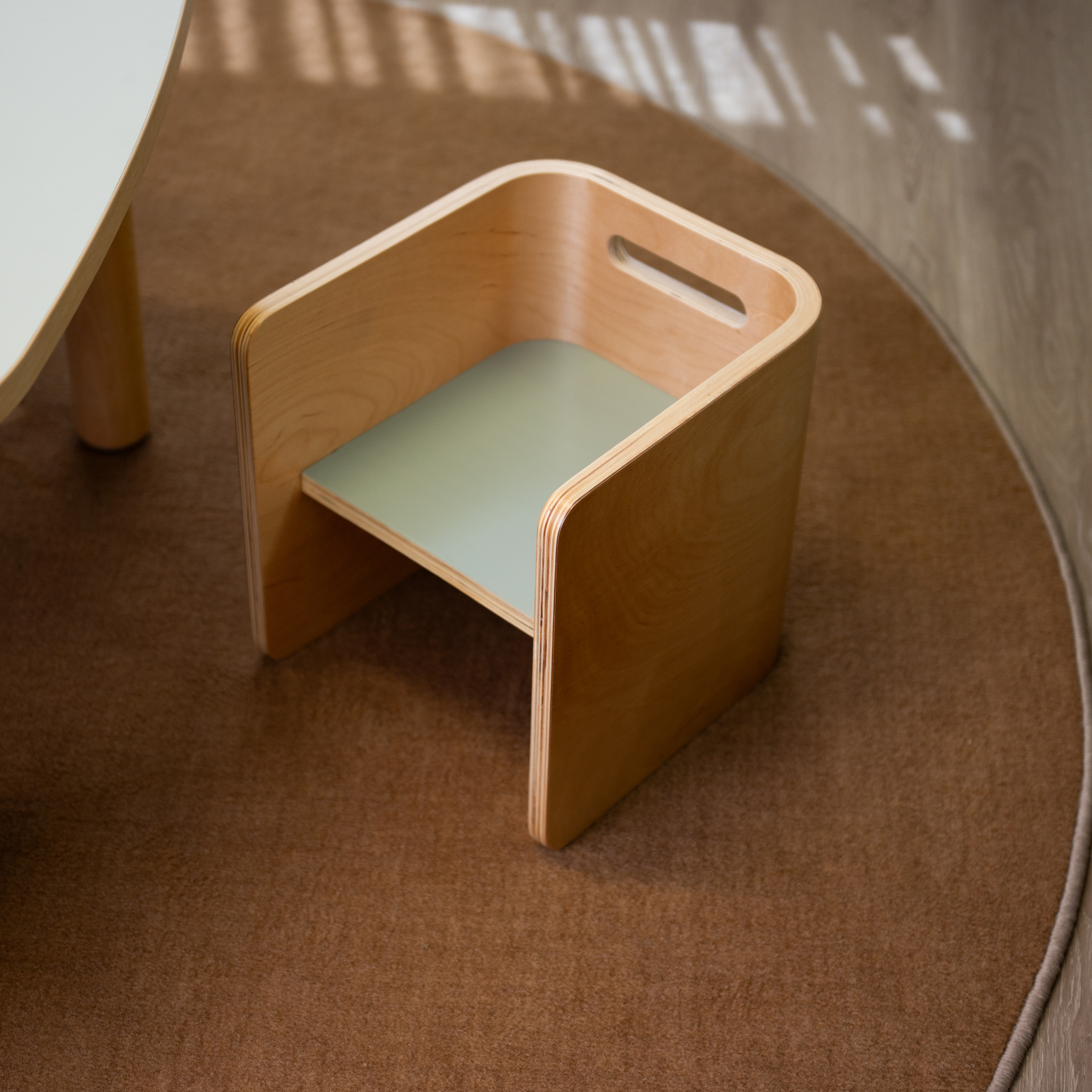 Two Toned Poppet Chair 15cm - Birch / Bay Green - Step4 Poppet Nursery Chair 15cm - Two Toned - Bay Green