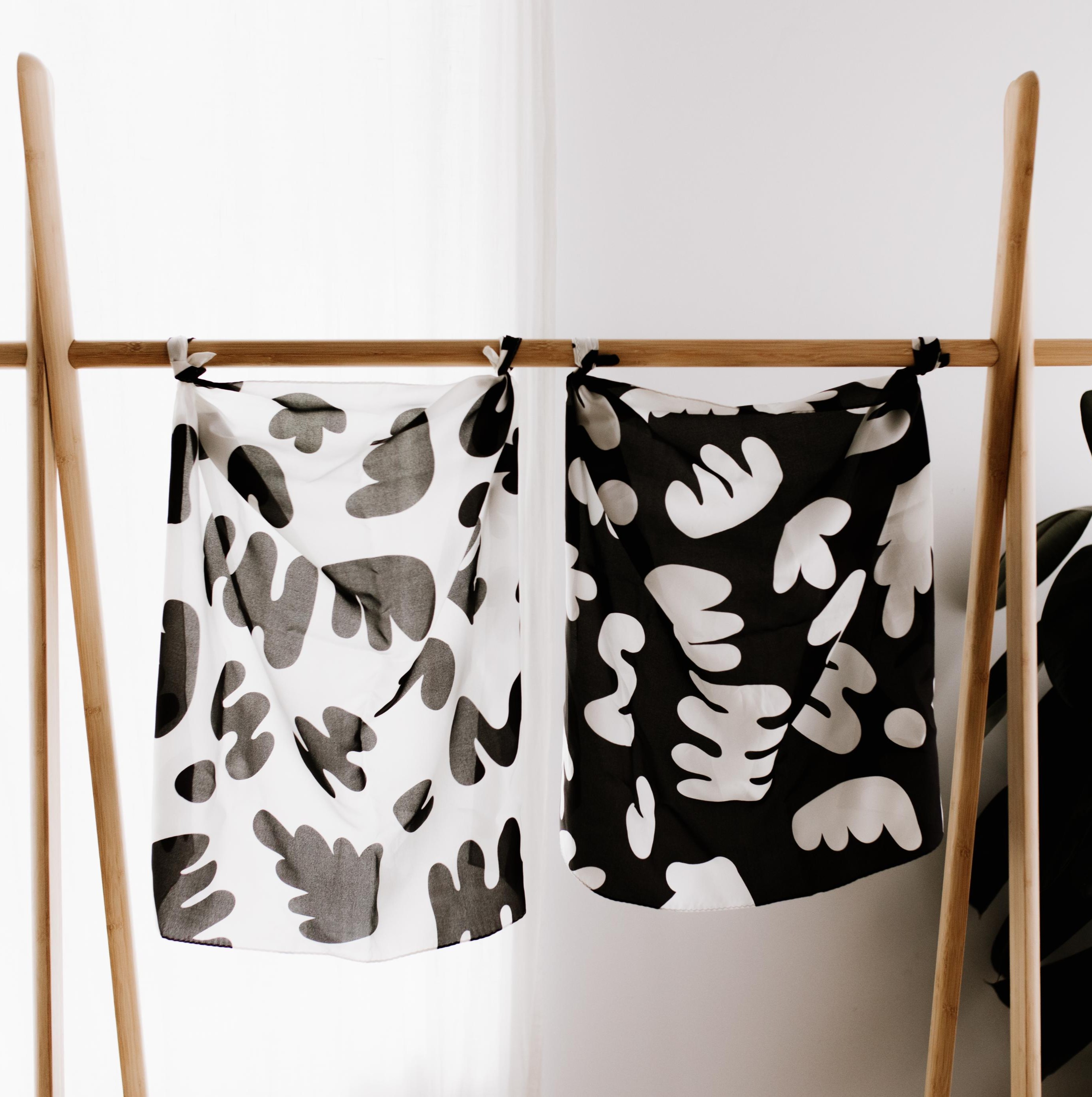 Little Abstract Play Silks – Set of 2 - Step4 Little Abstract Play Silks – Set of 2
