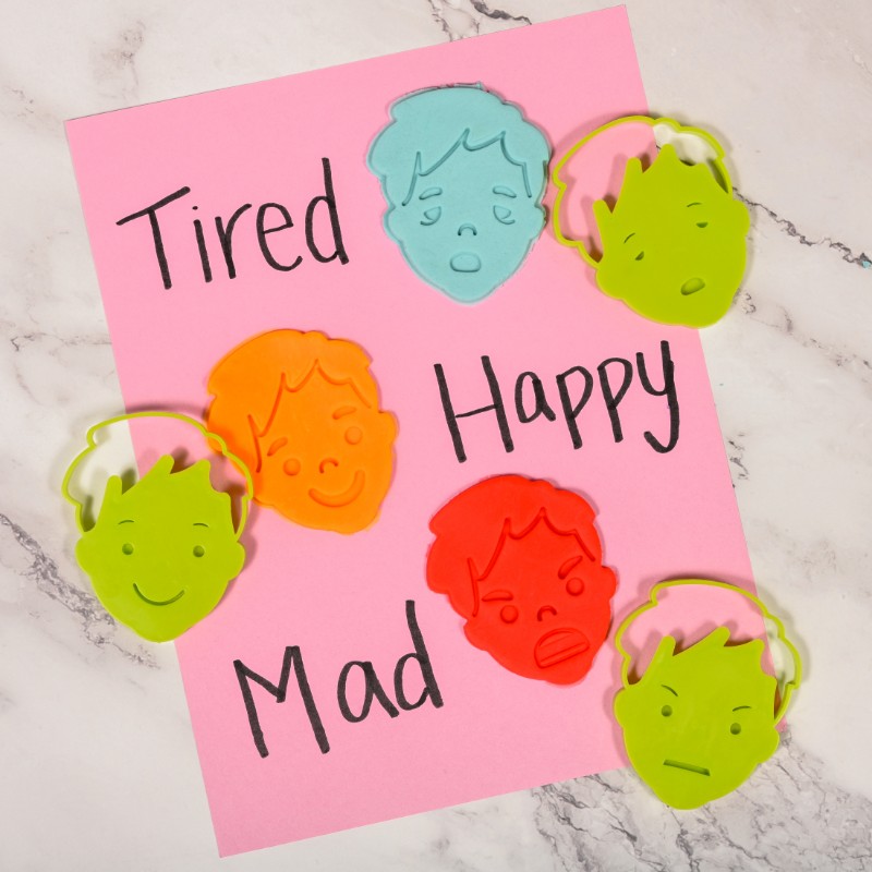 Dough Cutters Emotions (6pcs) - Step4 Dough Cutters Emotions (6pcs) - Image 3