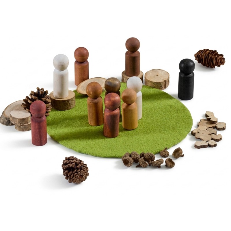 Natureplay Multicultural Wooden Peg People (Set of 10)